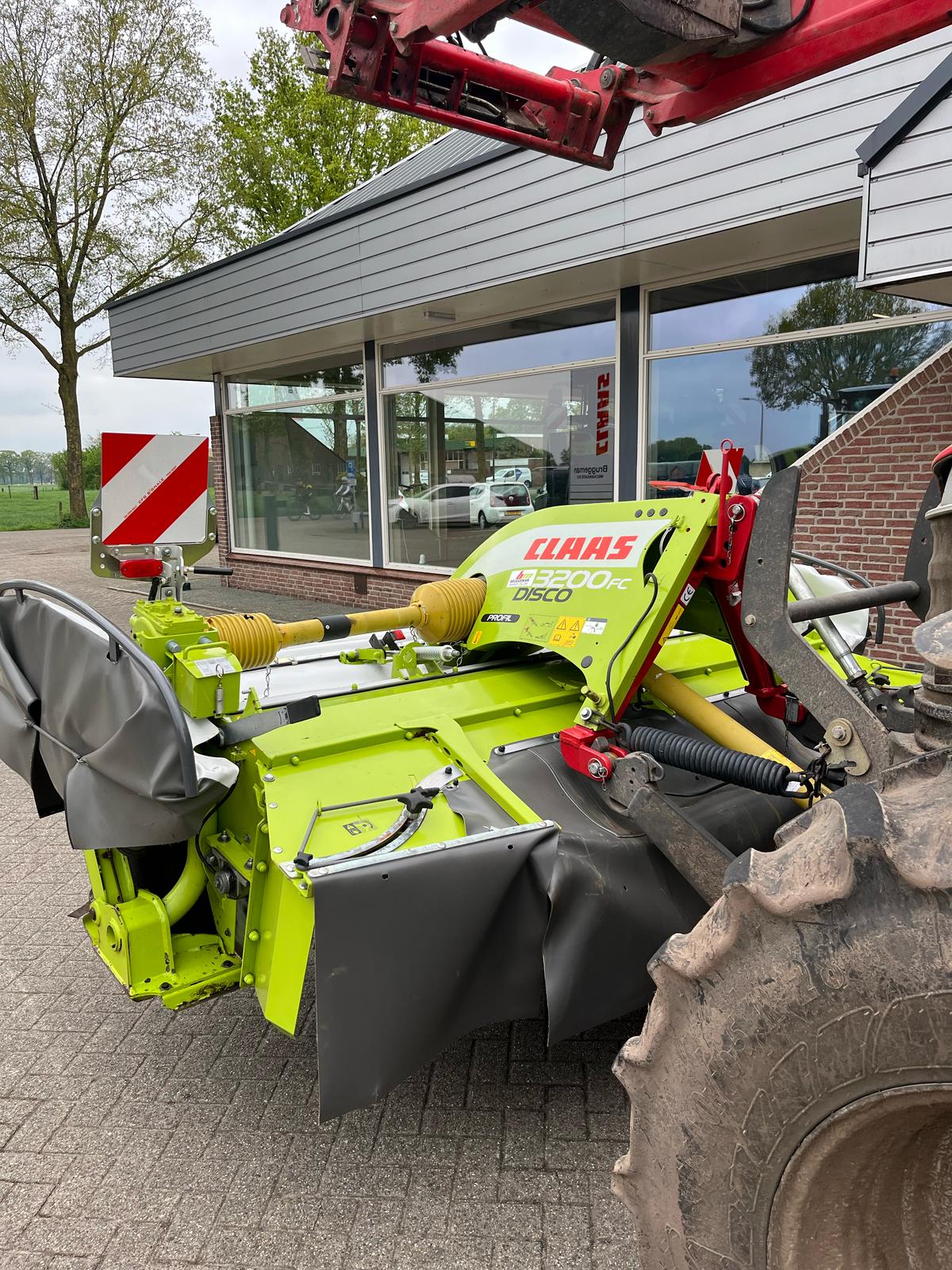 Disco-3200-Fc-Diepenveen-1