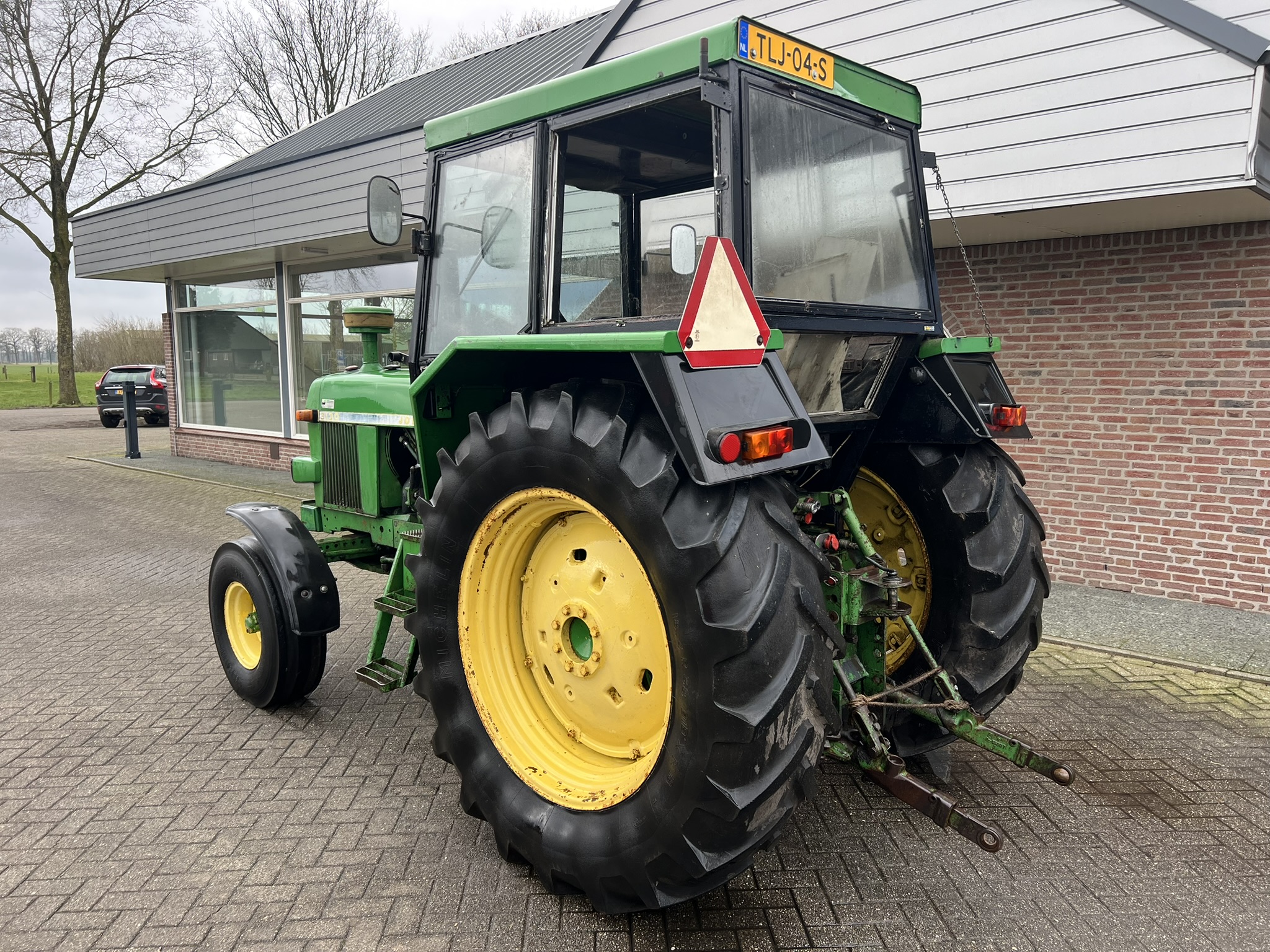 John-Deere-3130-Meedhuizen-3