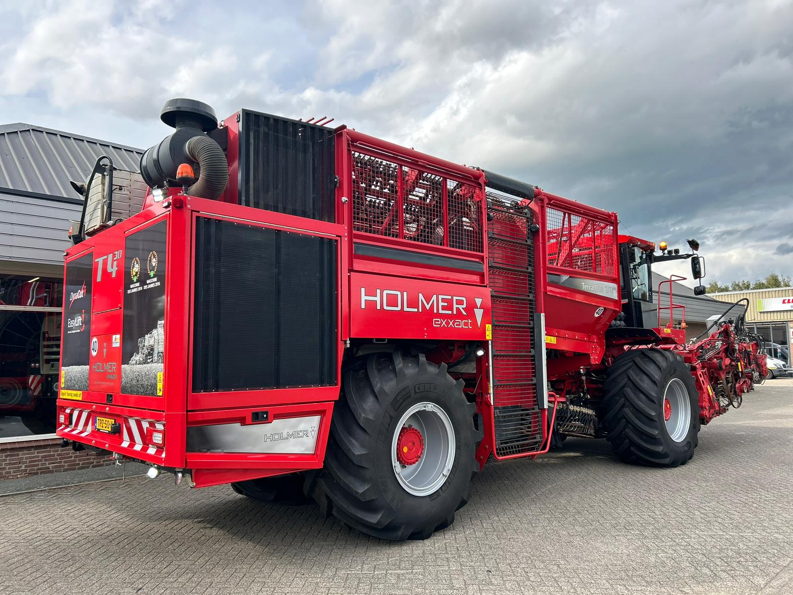 Holmer-T4-30-Schalkhaar-1