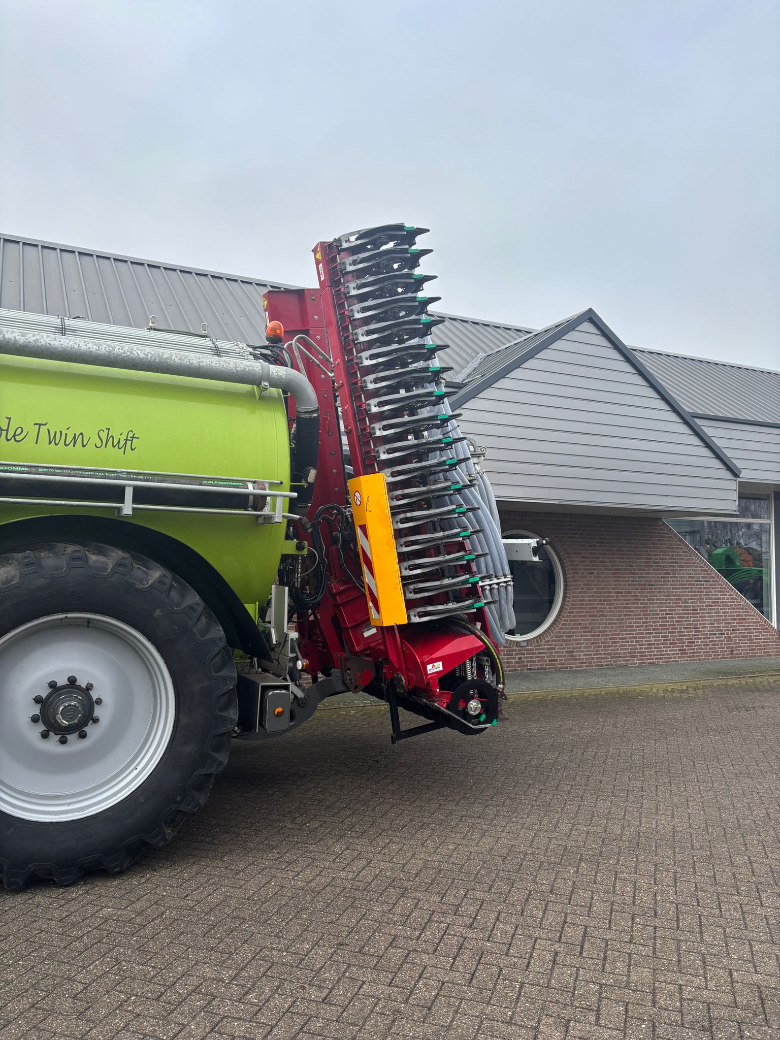 Vredo ZB3-8750 Luttenberg (2)