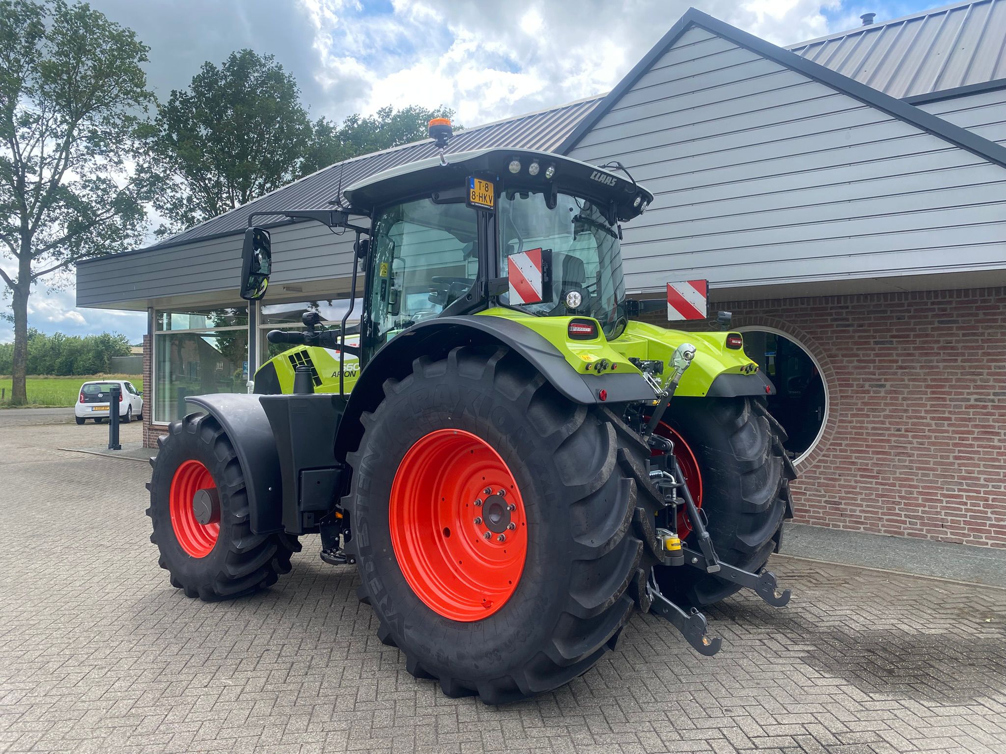 Claas-Arion-660-Marienheem-3