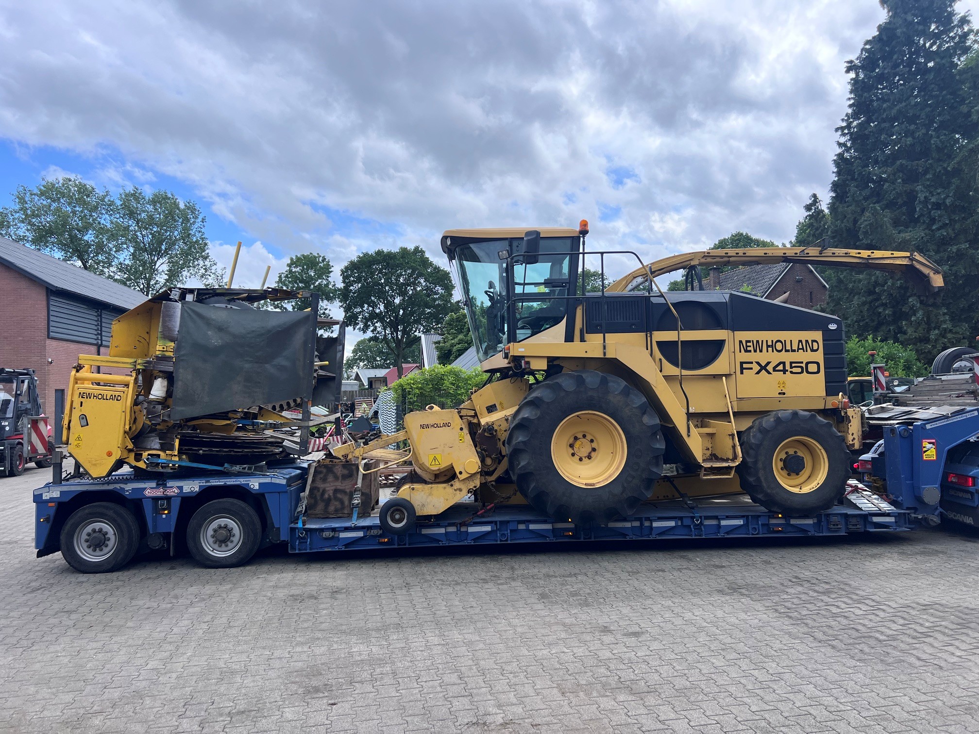 New-Holland-FX-450-Belgie-2
