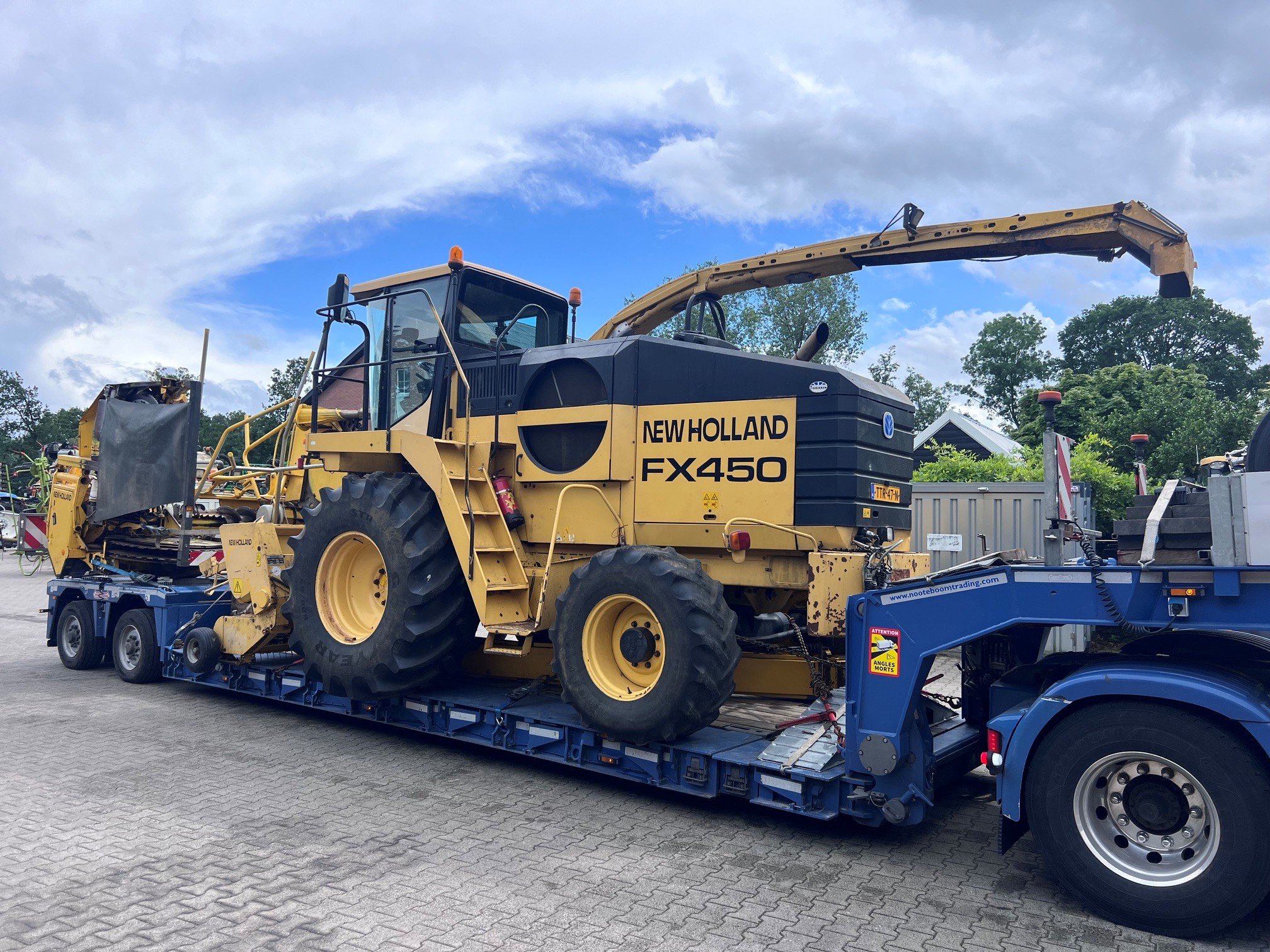 New-Holland-FX-450-Belgie-3